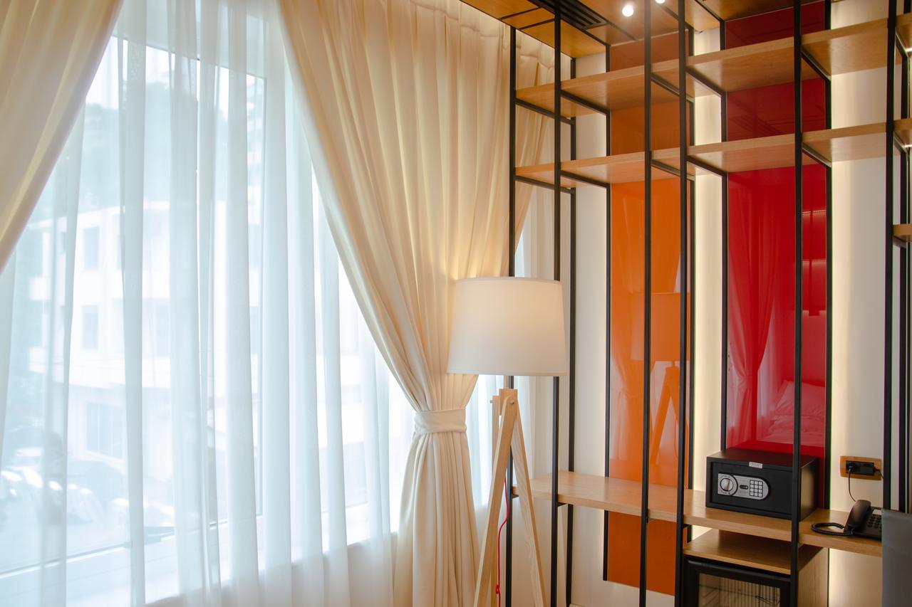 Hotel Ergi'S Дуррес Екстер'єр фото